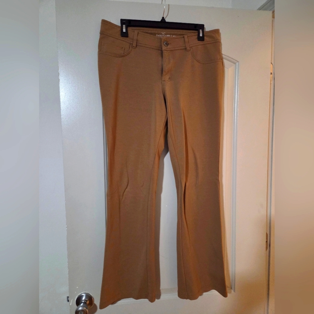 Womens Faded Glory Tan Boot Cut Pants Size 14A